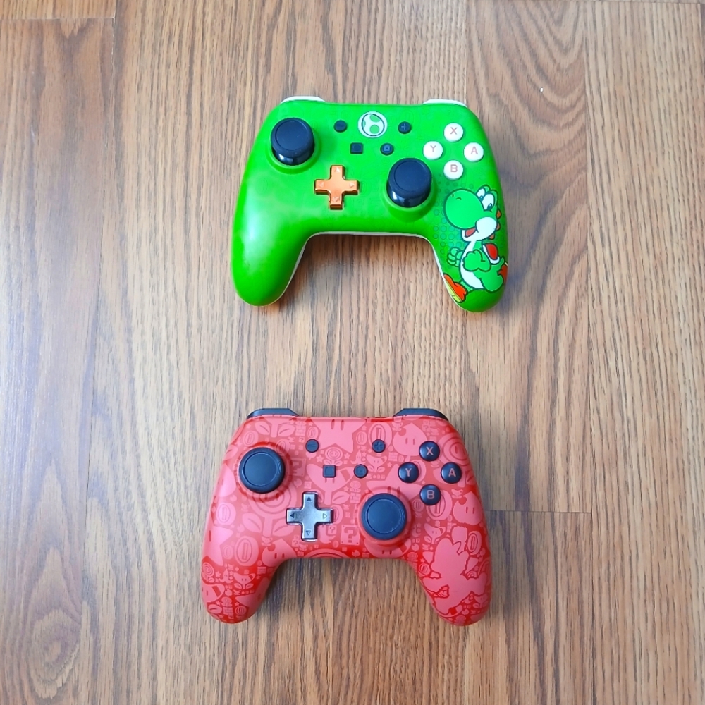 2 Wired‎ Controllers for Nintendo Switch - Mario